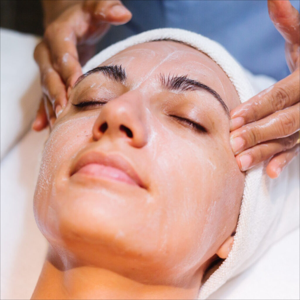 Facials Middle